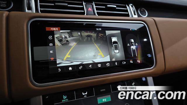 Land Rover Range Rover 2019 — photo 20