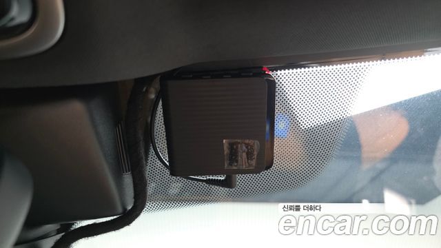 Land Rover Range Rover 2019 — photo 33