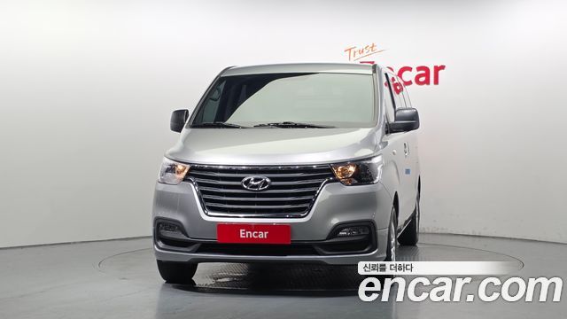 Hyundai Starex 2018 — photo 3