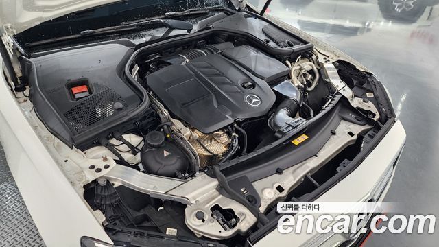 Mercedes-Benz E-Class 2017 — photo 6