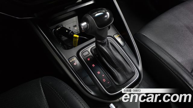 Kia Carens 2014 — photo 9