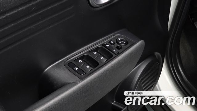 Hyundai Casper 2022 — photo 16