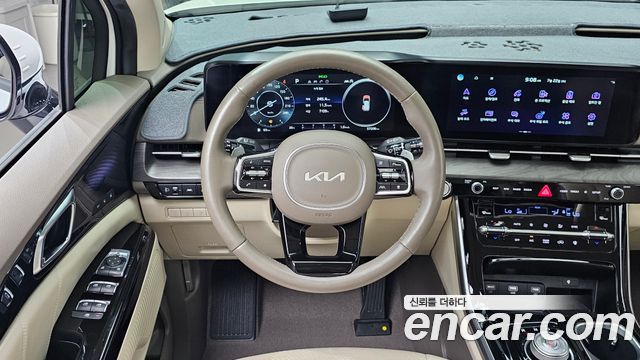 Kia Canival 2023 — photo 19