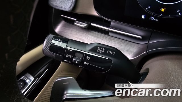 Kia Canival 2023 — photo 27