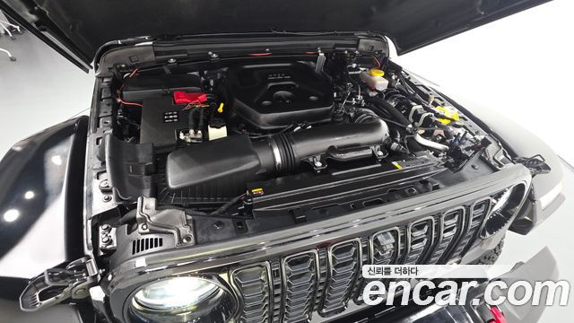 Jeep Wrangler 2025 — photo 6