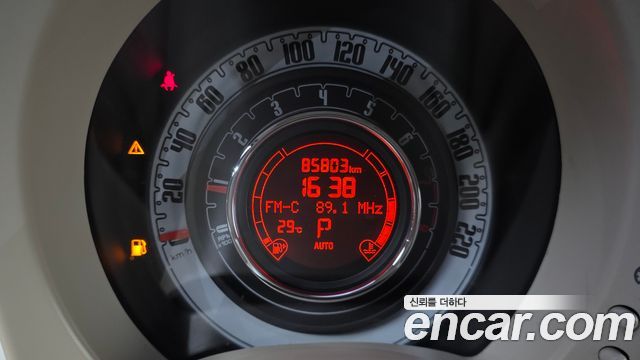 Fiat 500 2015 — photo 8