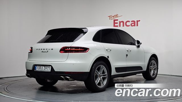 Porsche Macan 2015 — photo 2
