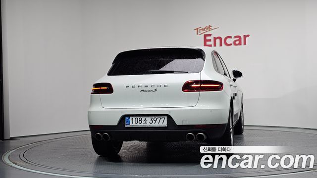Porsche Macan 2015 — photo 4