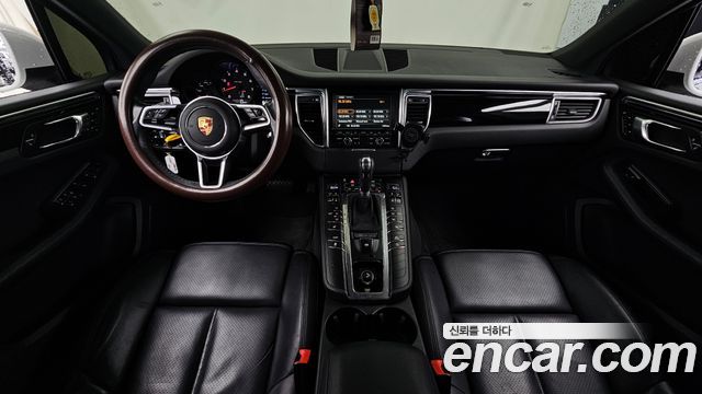Porsche Macan 2015 — photo 7