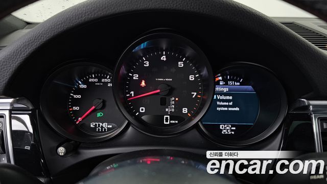 Porsche Macan 2015 — photo 8