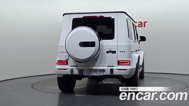 Mercedes-Benz G-Class 2026 — photo 4