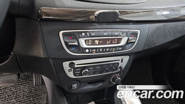 Renault Korea SM3 2014 — photo 20