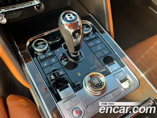 Bentley Flying Spur 2021 — photo 9
