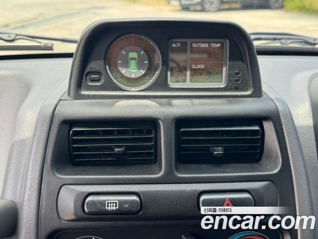 Mitsubishi Pajero 1995 — photo 14