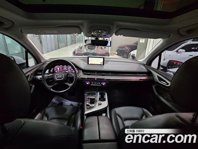 Audi Q7 2019 — photo 7