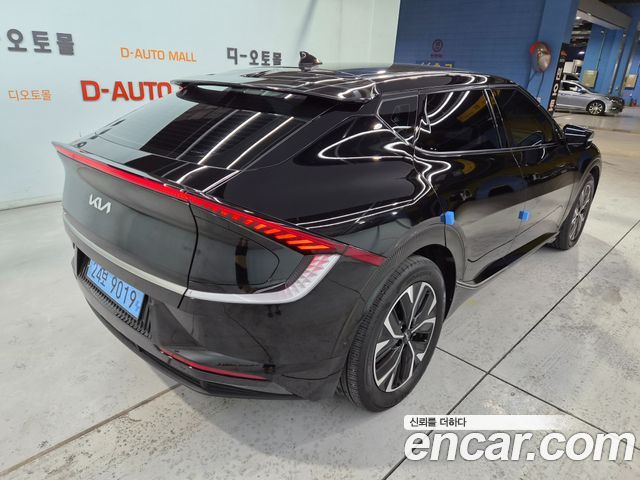 Kia EV6 2022 — photo 6