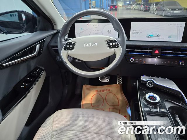 Kia EV6 2022 — photo 10