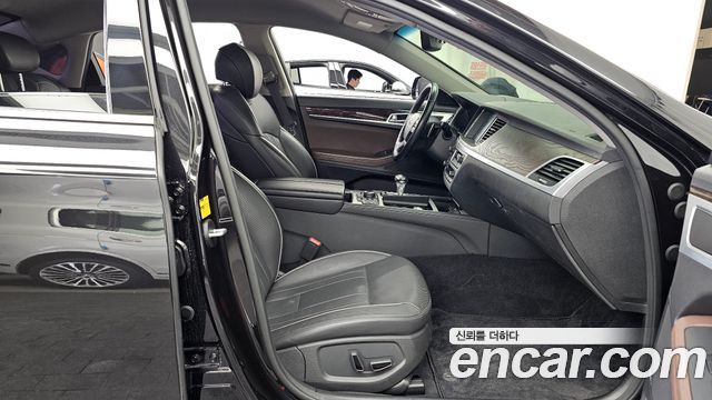 Genesis G80 2018 — photo 17