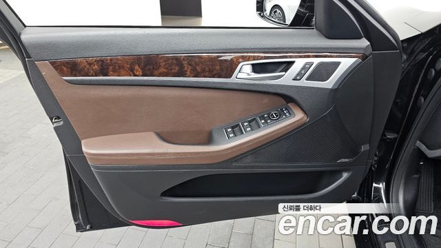 Genesis G80 2018 — photo 14