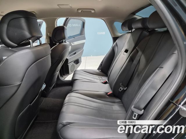 Genesis G80 2022 — photo 12