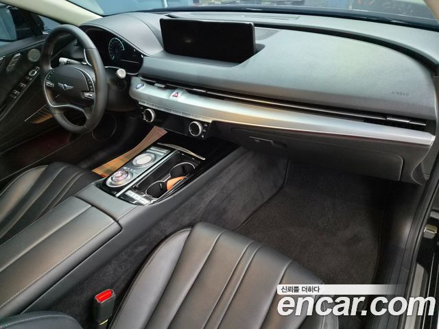 Genesis G80 2022 — photo 13