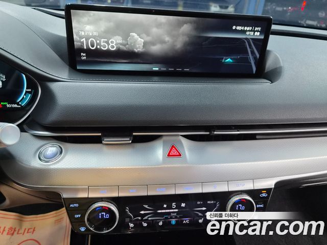 Genesis G80 2022 — photo 19