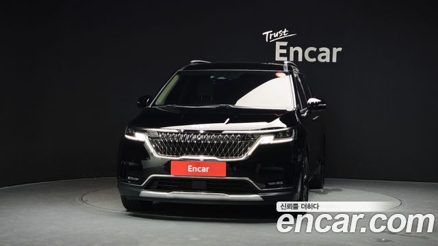 Kia Canival 2023 — photo 3