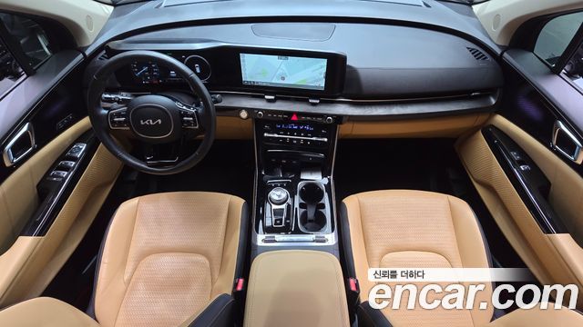 Kia Canival 2023 — photo 10