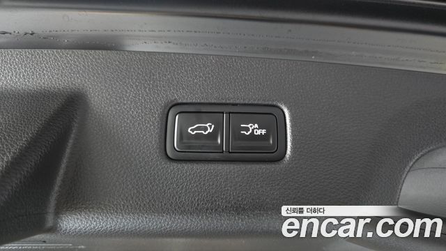 Kia Canival 2023 — photo 27