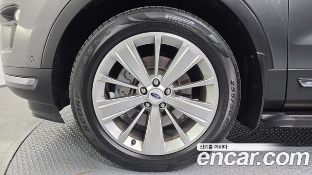 Ford Explorer 2019 — photo 5