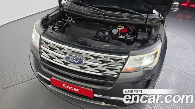 Ford Explorer 2019 — photo 6