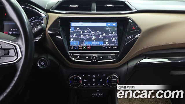 Chevrolet Korea Trailblazer 2022 — photo 20
