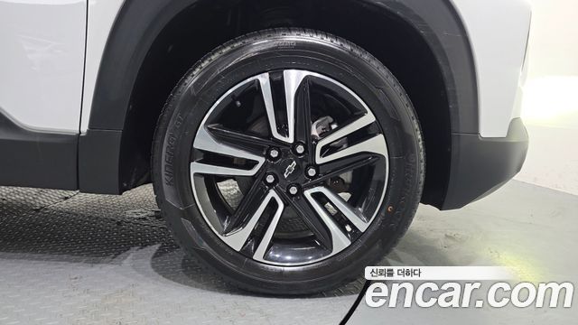 Chevrolet Korea Trailblazer 2022 — photo 7
