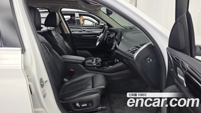 BMW X3 2022 — photo 17