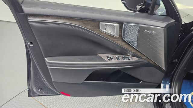 Kia K8 2023 — photo 14