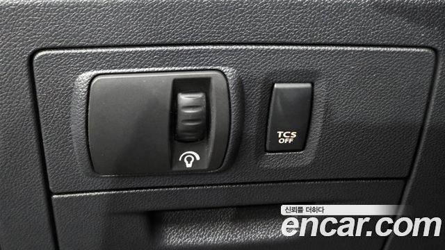 Renault Korea SM5  2015 — photo 14
