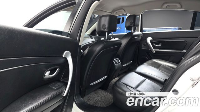 Renault Korea SM5  2014 — photo 11