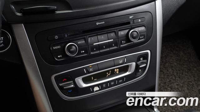 Renault Korea SM5  2014 — photo 14