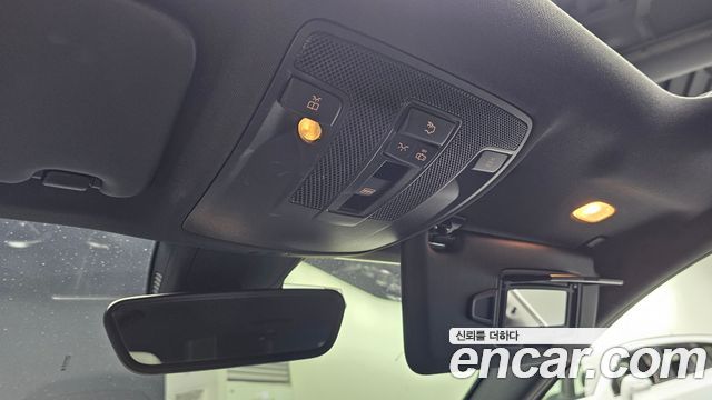 Mercedes-Benz A-Class 2018 — photo 18