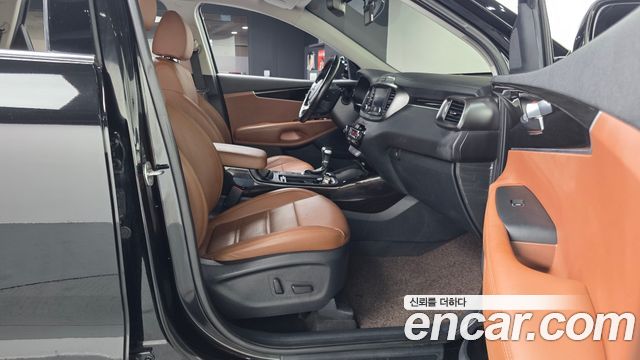 Kia Sorento 2019 — photo 11