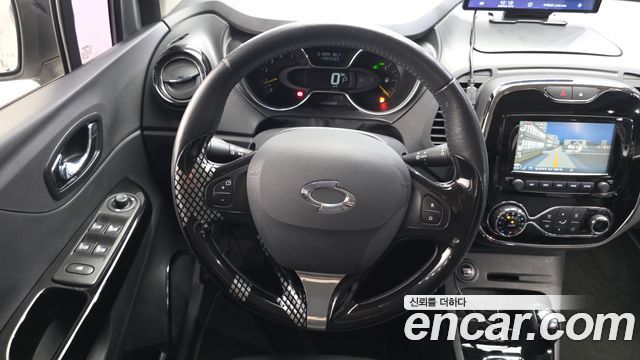 Renault Korea QM3 2015 — photo 13