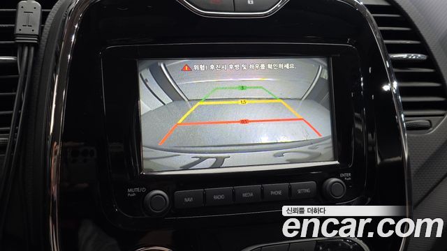 Renault Korea QM3 2015 — photo 14