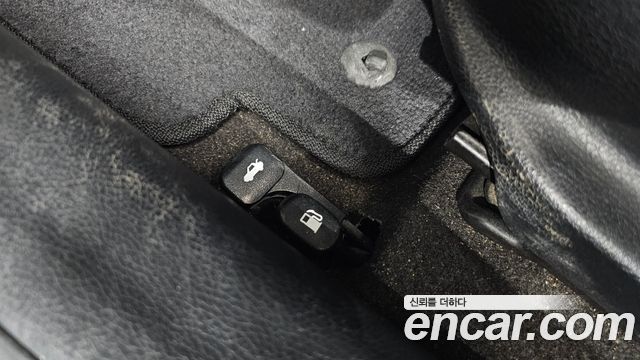 Kia K3 2015 — photo 28