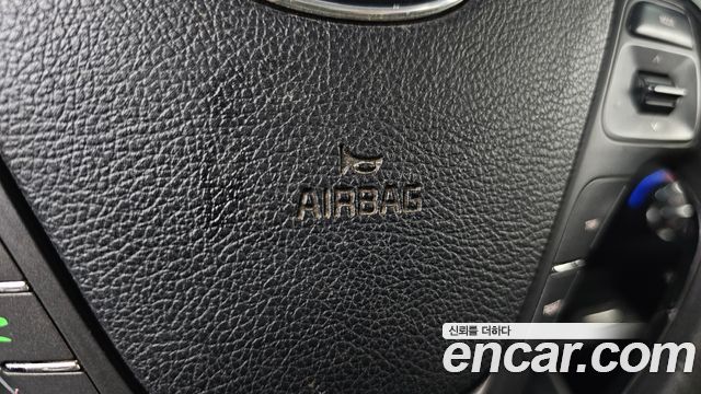 Kia K3 2015 — photo 29