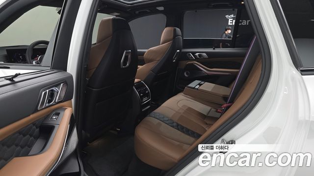 BMW X5M 2025 — photo 17