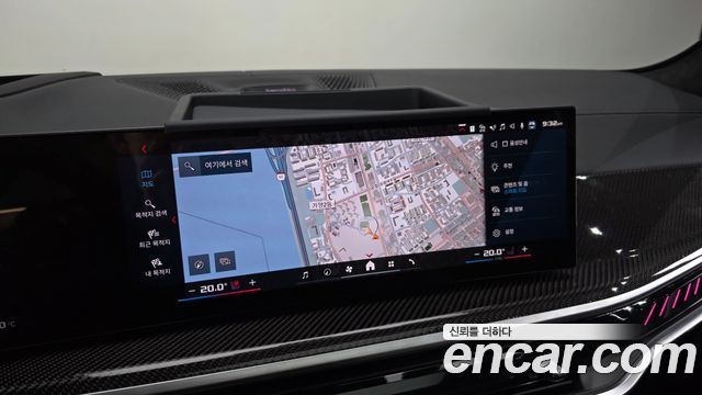 BMW X5M 2025 — photo 21