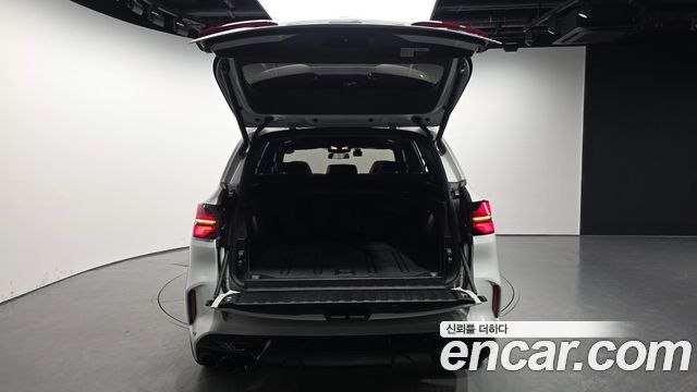BMW X5M 2025 — photo 26