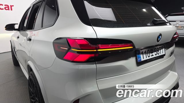 BMW X5M 2025 — photo 9