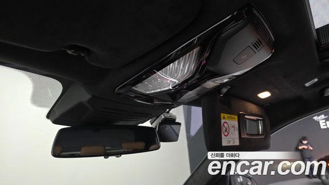 BMW X5M 2025 — photo 35