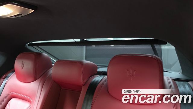 Maserati Quattroporte 2019 — photo 23